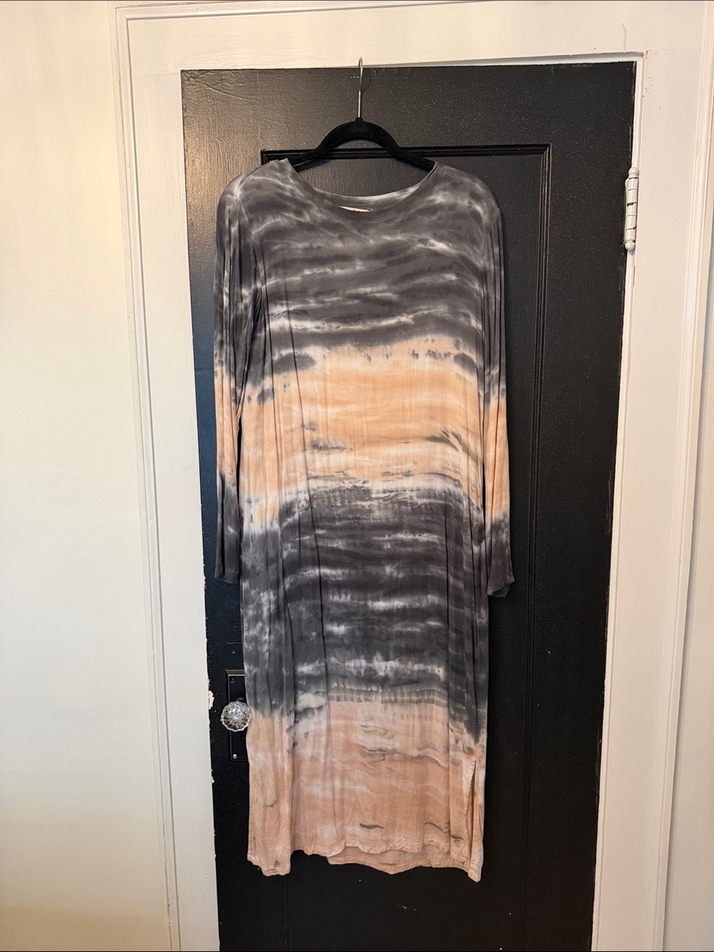 dolan Tie-Dye Long Sleeve Maxi Dress in Gray and Peach